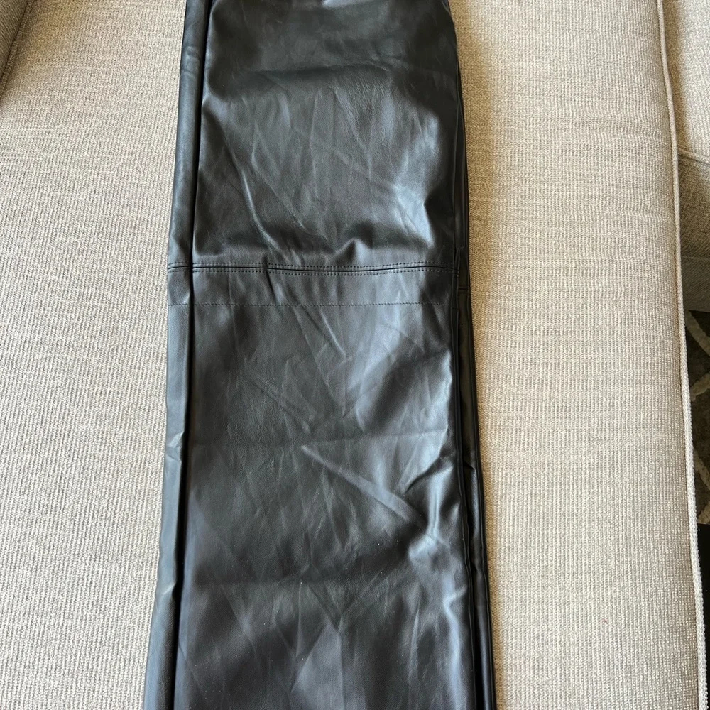 Make Me Chic Leather Pants - Picture 2 of 6